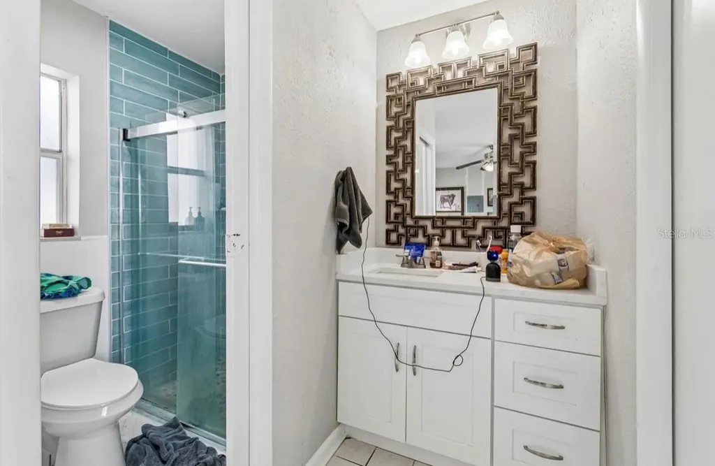 5127 Caesar Way S St Petersburg FL 33712