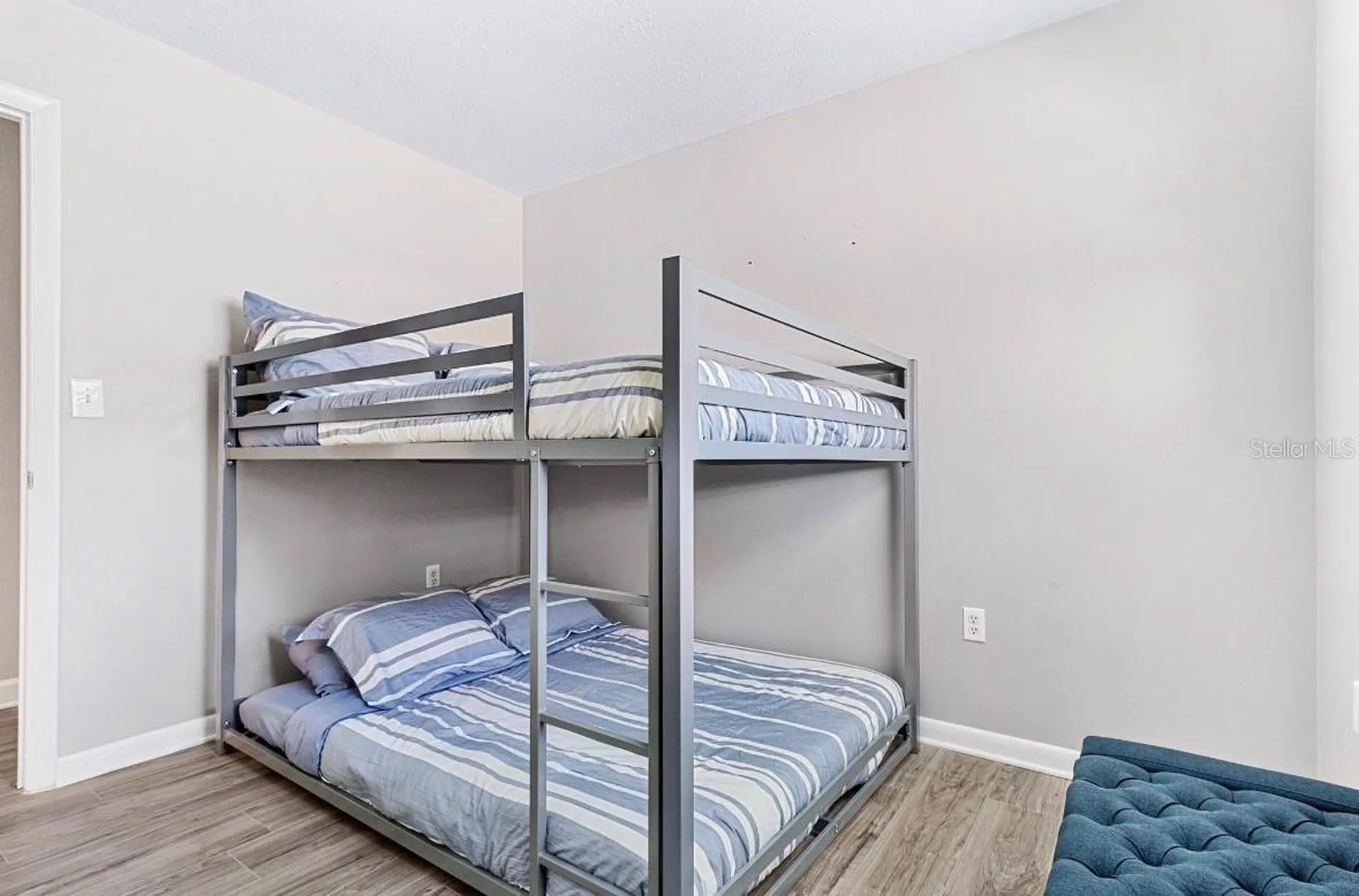 5127 Caesar Way S St Petersburg FL 33712