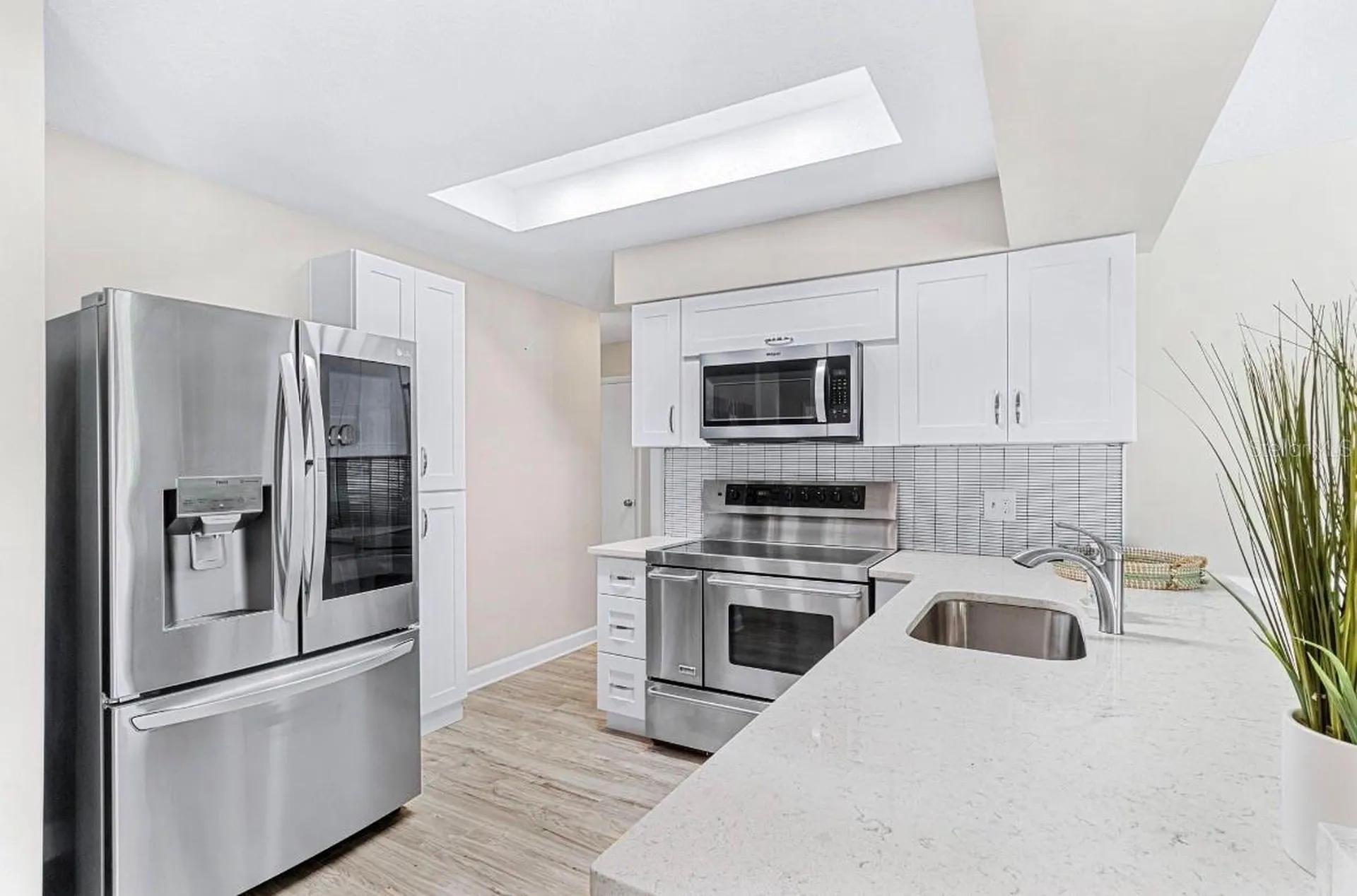 5127 Caesar Way S St Petersburg FL 33712