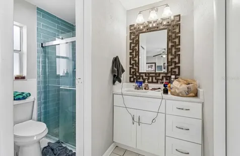 5127 Caesar Way S St Petersburg FL 33712