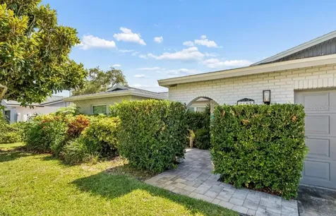 5127 Caesar Way S St Petersburg FL 33712