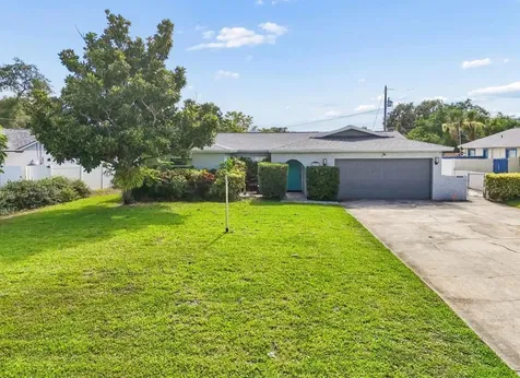 5127 Caesar Way S St Petersburg FL 33712