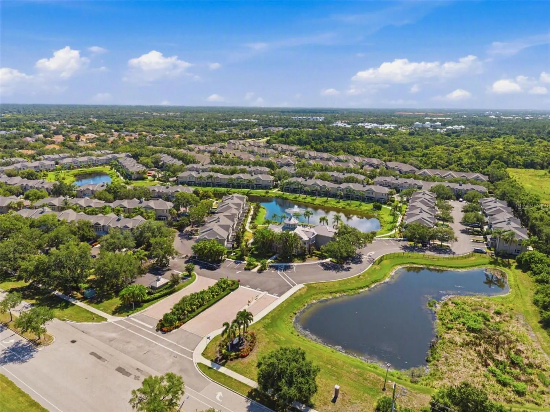 7560 Plantation Circle Bradenton FL 34201