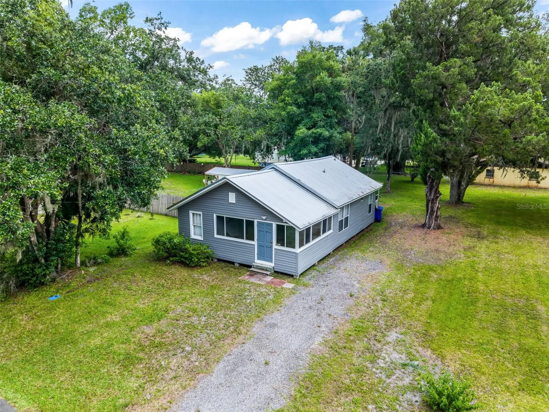 302 Park Avenue Hastings FL 32145