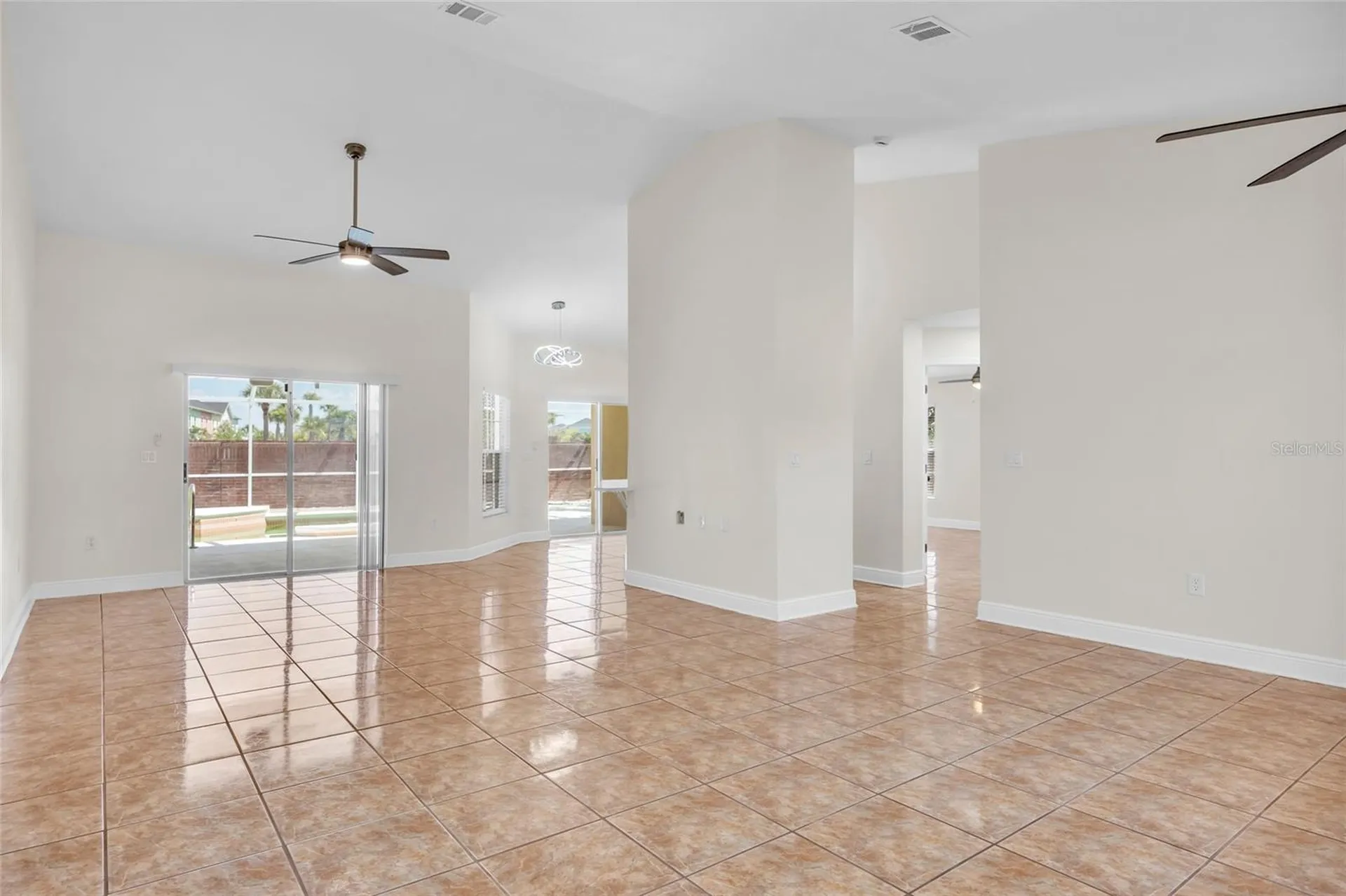 2910 Lotus Court Kissimmee FL 34747
