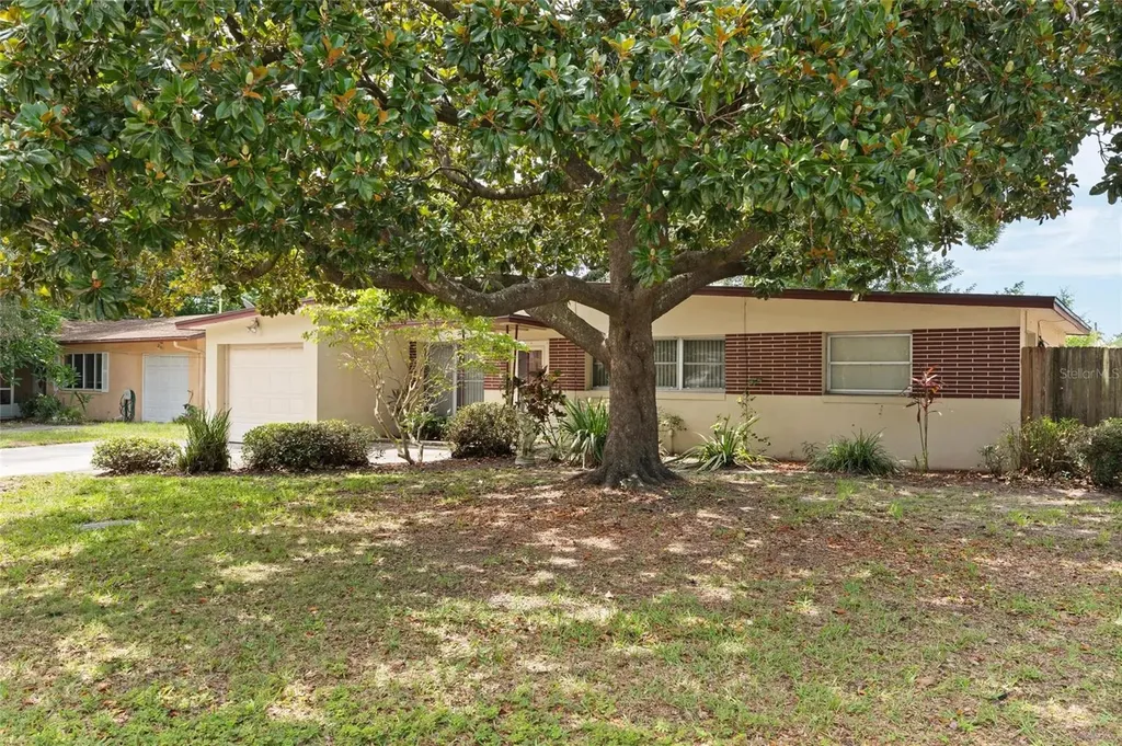 2221 Curtis Drive S Clearwater FL 33764