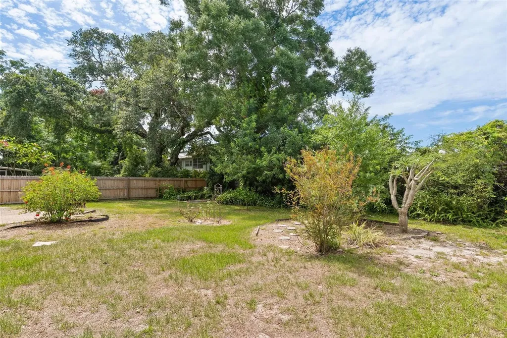 2221 Curtis Drive S Clearwater FL 33764