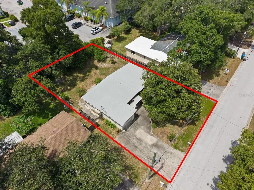 2221 Curtis Drive S Clearwater FL 33764