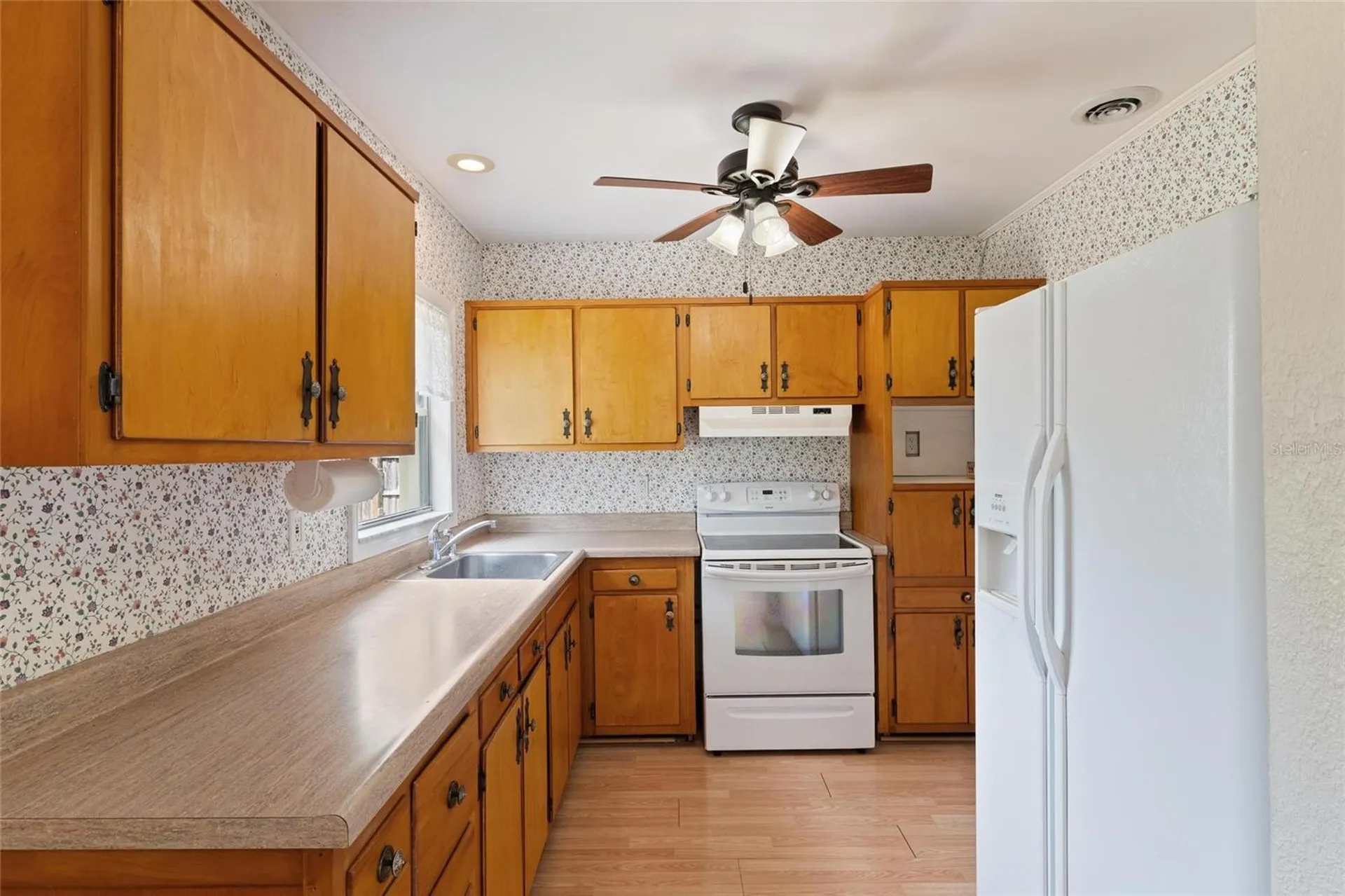 2221 Curtis Drive S Clearwater FL 33764