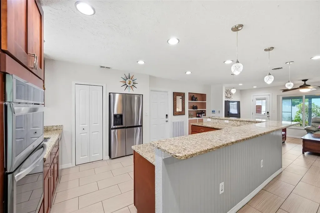 6765 3rd Avenue N St Petersburg FL 33710