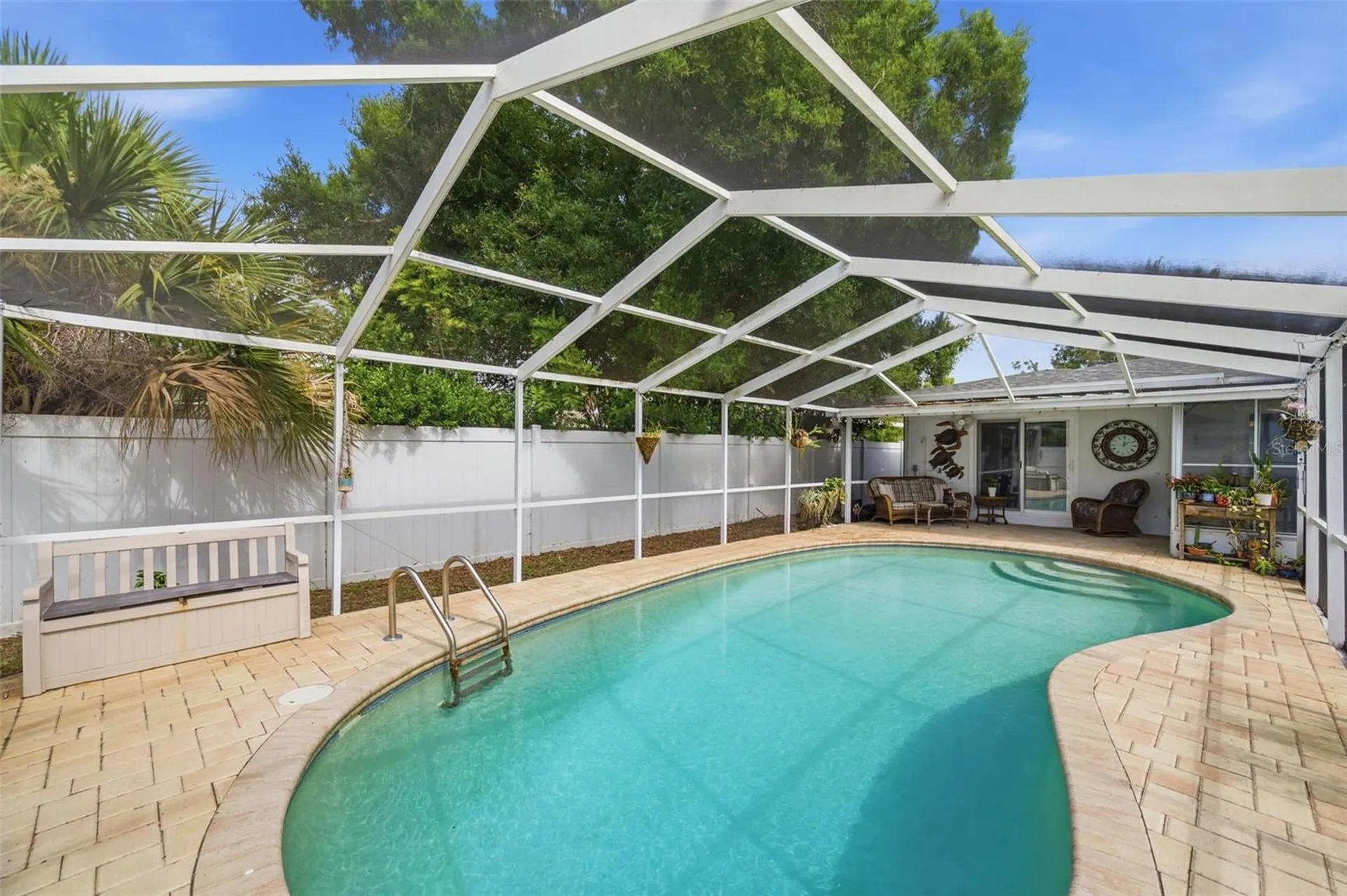 6765 3rd Avenue N St Petersburg FL 33710
