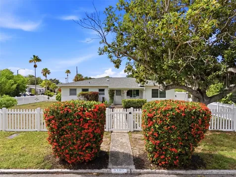 6765 3rd Avenue N St Petersburg FL 33710