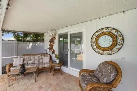 6765 3rd Avenue N St Petersburg FL 33710