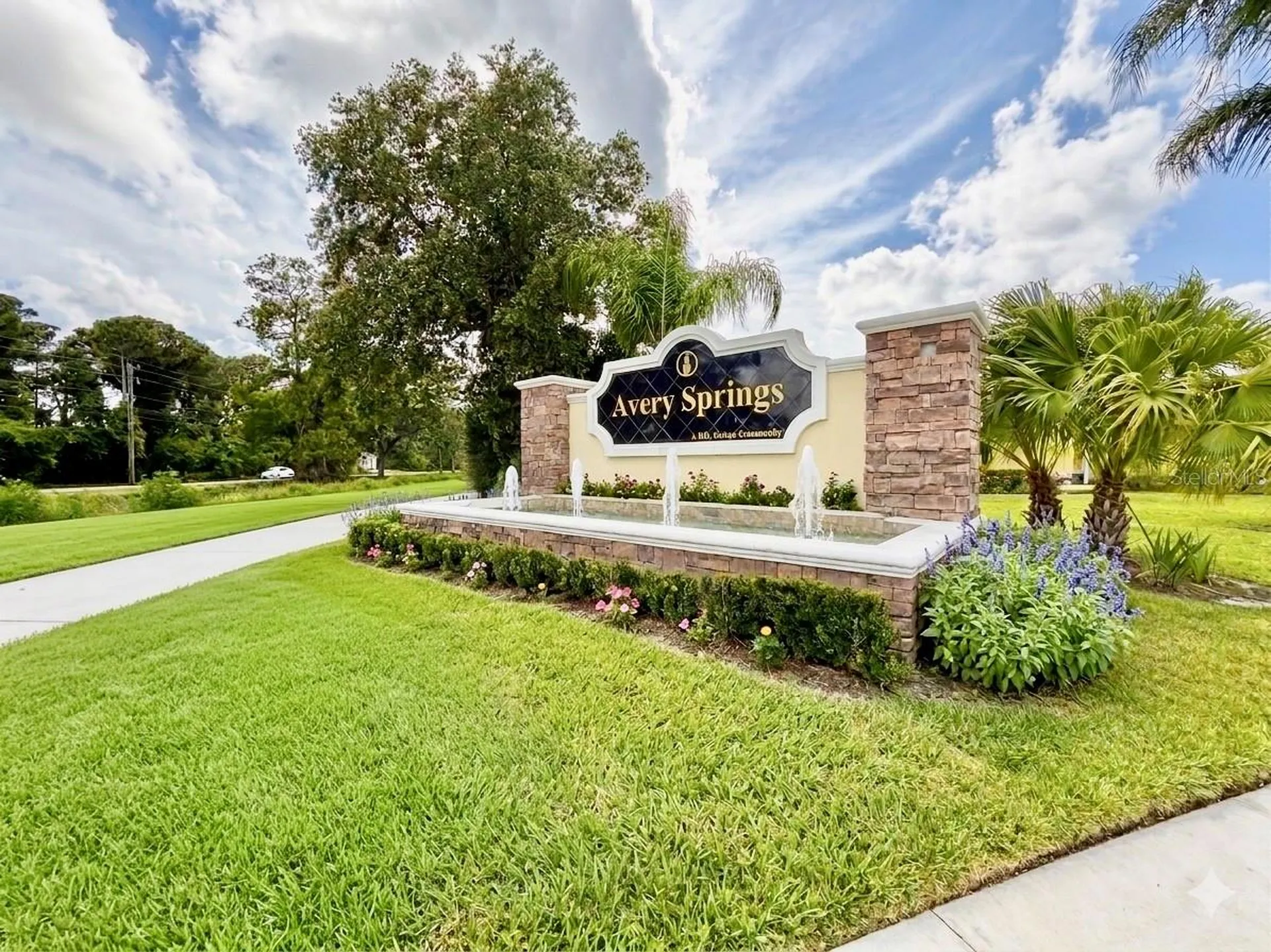 1518 Mineral Loop Drive NW Palm Bay FL 32907