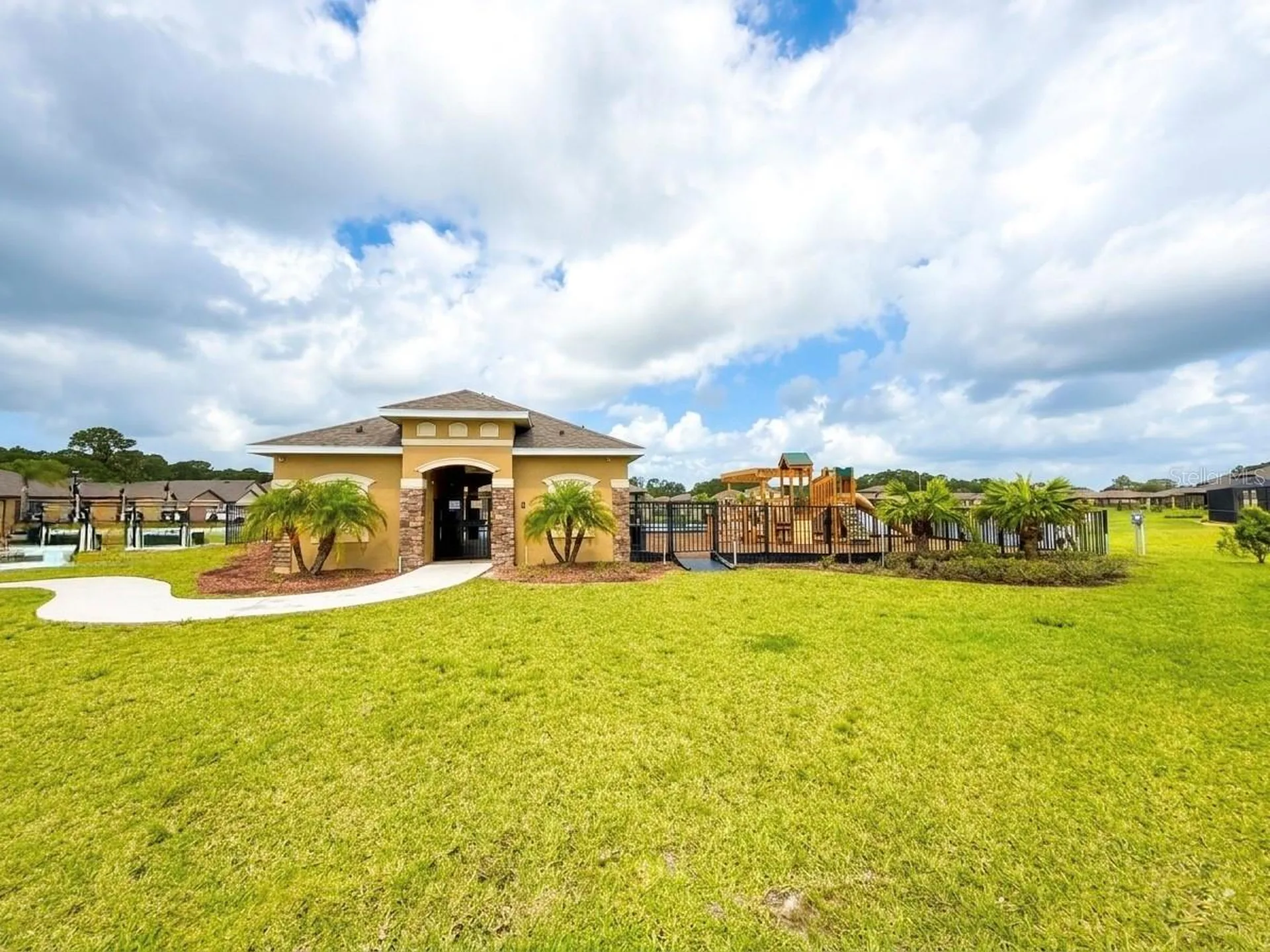 1518 Mineral Loop Drive NW Palm Bay FL 32907