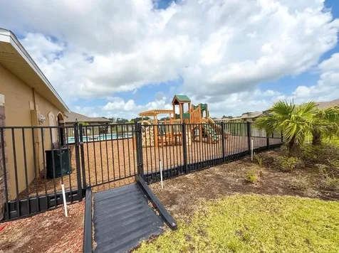 1518 Mineral Loop Drive NW Palm Bay FL 32907