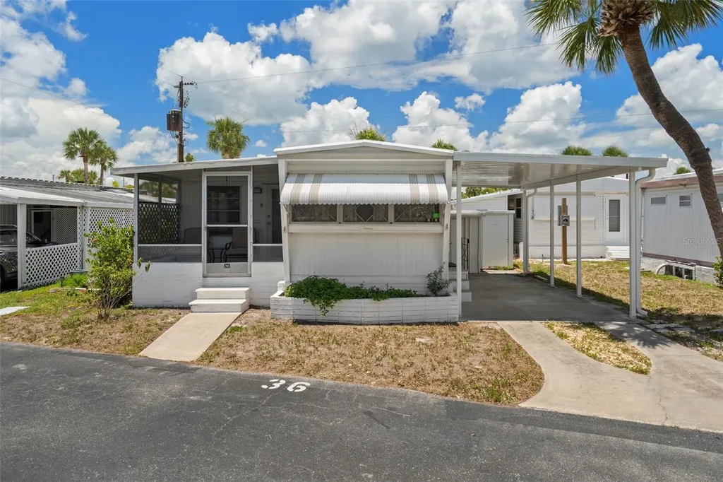 4851 W Gandy Boulevard Tampa FL 33611