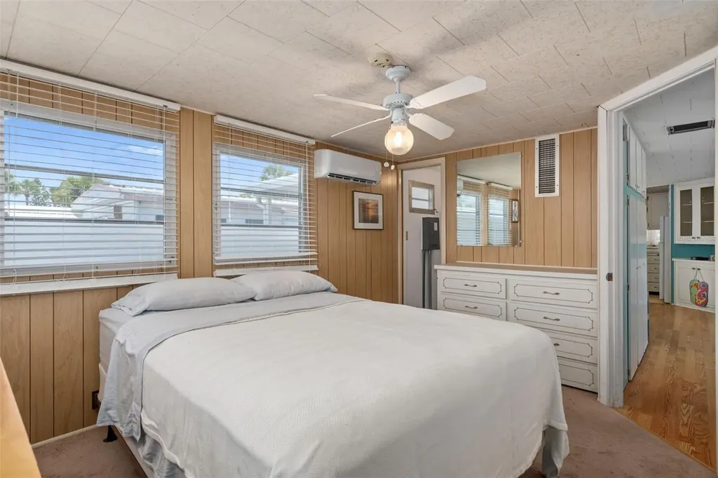 4851 W Gandy Boulevard Tampa FL 33611