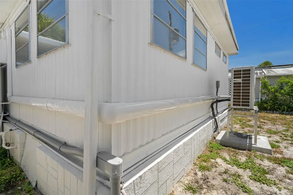 4851 W Gandy Boulevard Tampa FL 33611