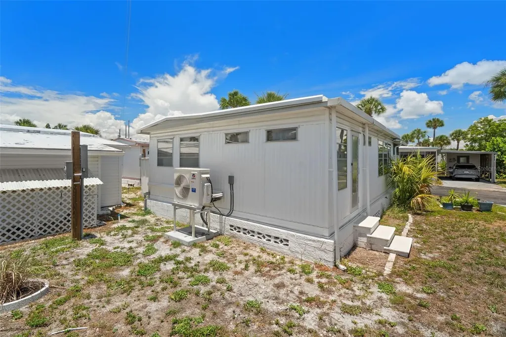 4851 W Gandy Boulevard Tampa FL 33611