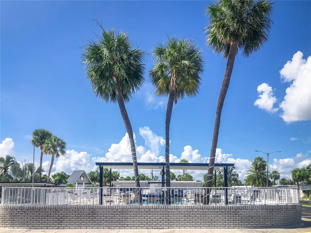 4851 W Gandy Boulevard Tampa FL 33611