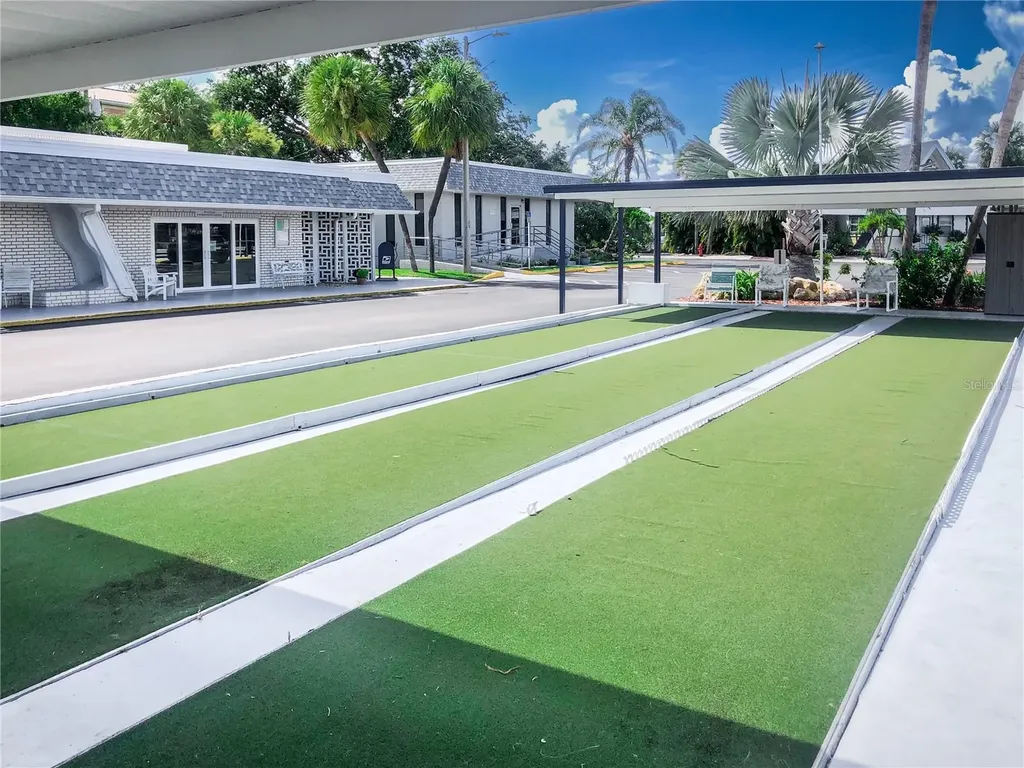 4851 W Gandy Boulevard Tampa FL 33611