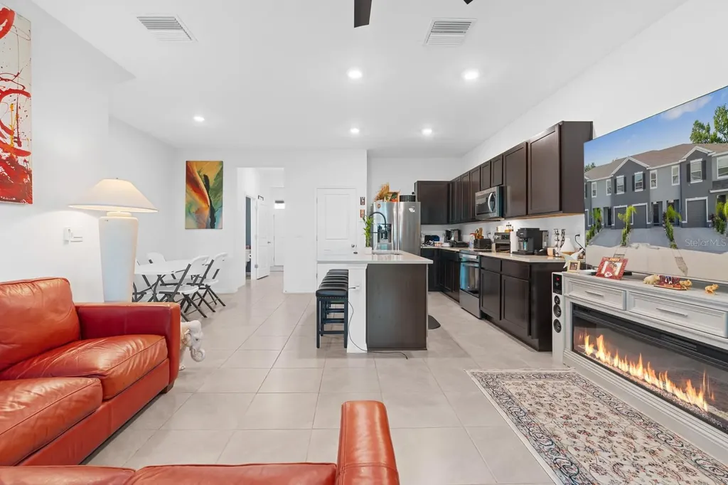 5052 Captain Davis Drive Wimauma FL 33598