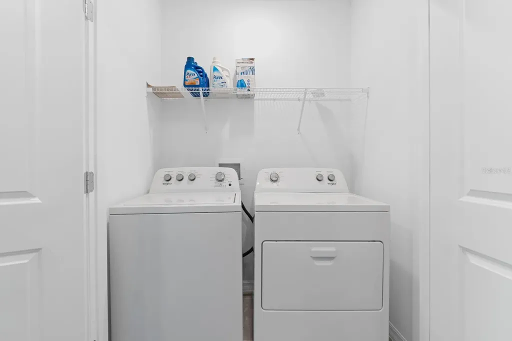 5052 Captain Davis Drive Wimauma FL 33598
