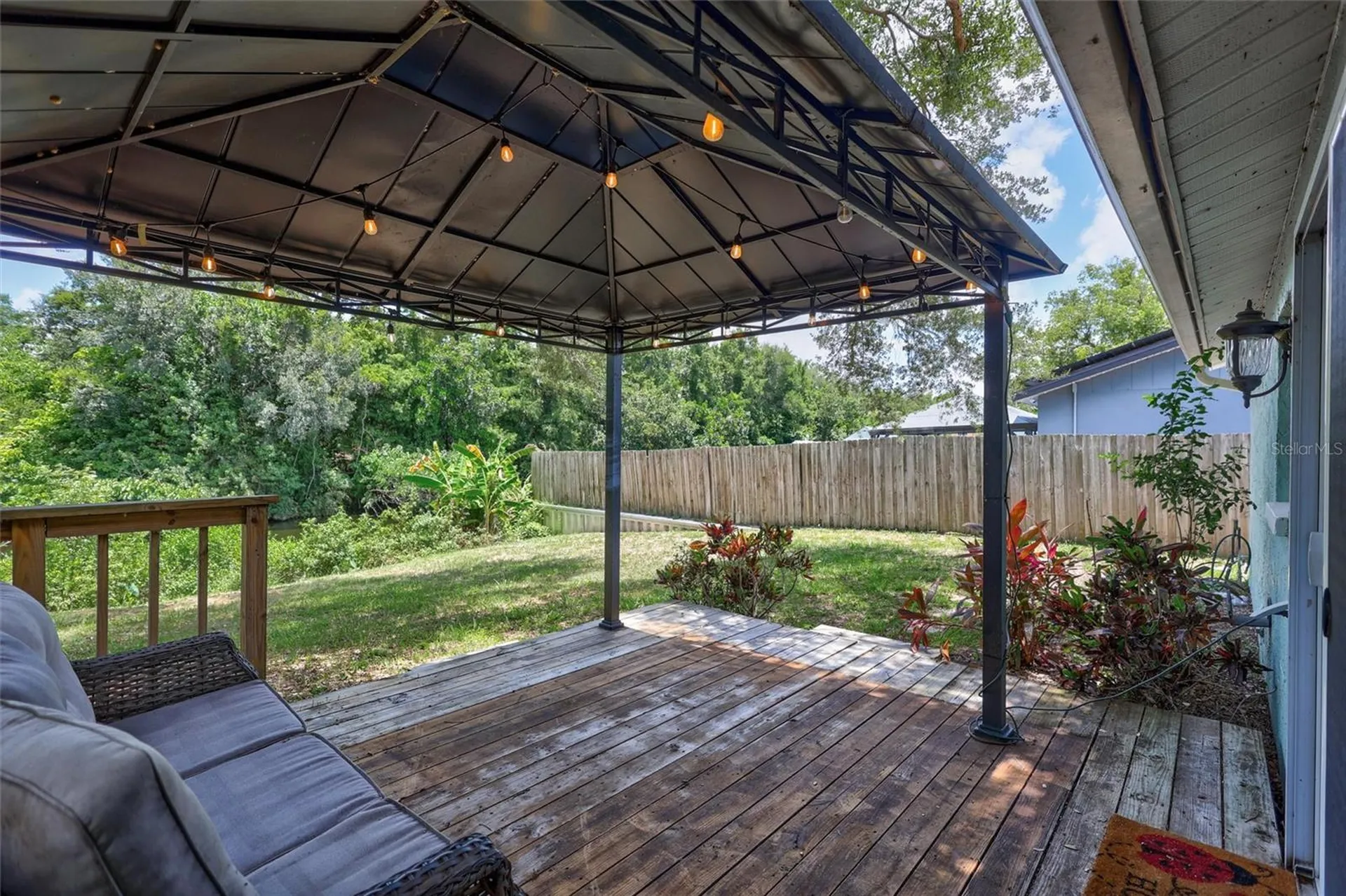 504 7th Street SE Largo FL 33771