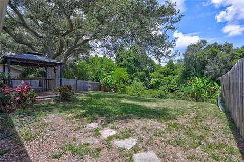 504 7th Street SE Largo FL 33771