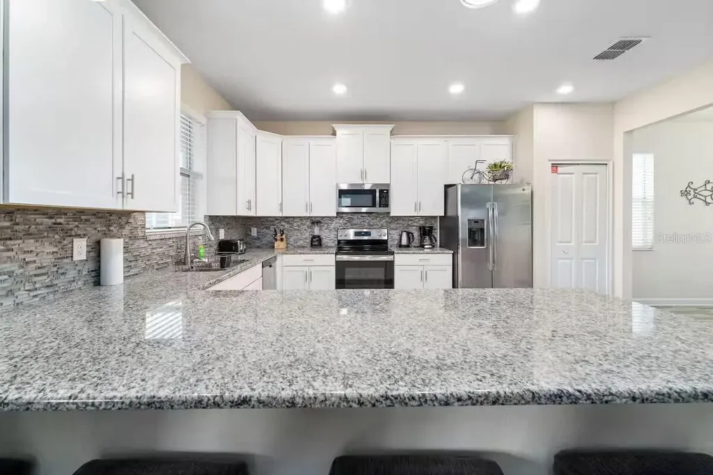 9045 Hazard Street Davenport FL 33896