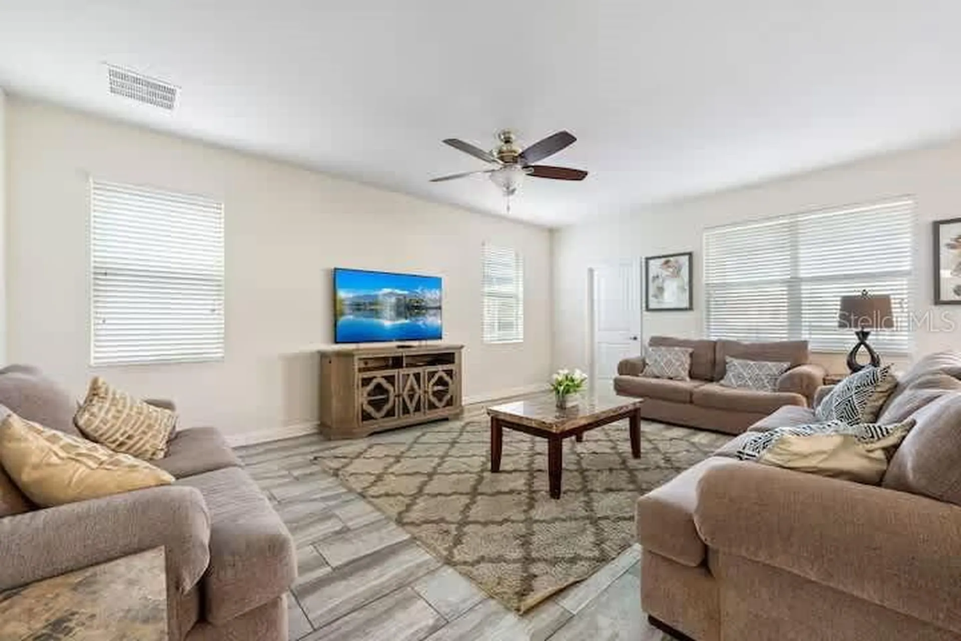 9045 Hazard Street Davenport FL 33896