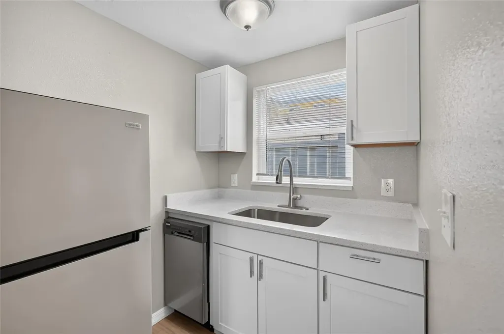 18015 1st Street E Redington Shores FL 33708