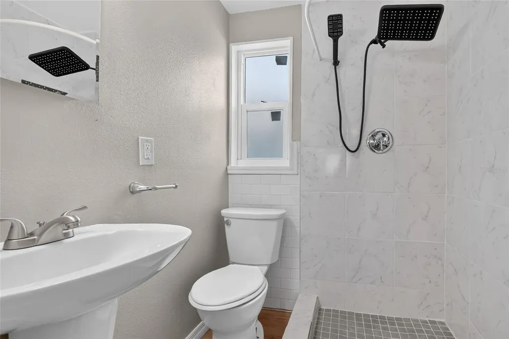 18015 1st Street E Redington Shores FL 33708