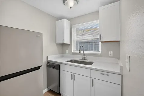 18015 1st Street E Redington Shores FL 33708