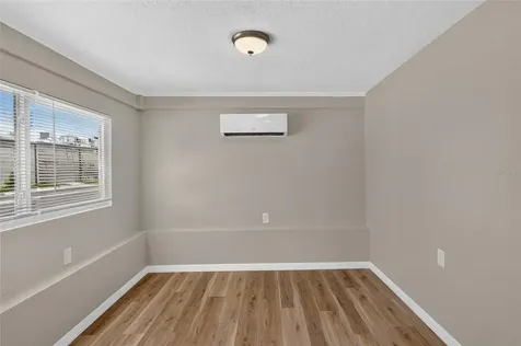 18015 1st Street E Redington Shores FL 33708