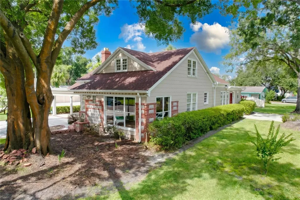 607 N Merrin Street Plant City FL 33563