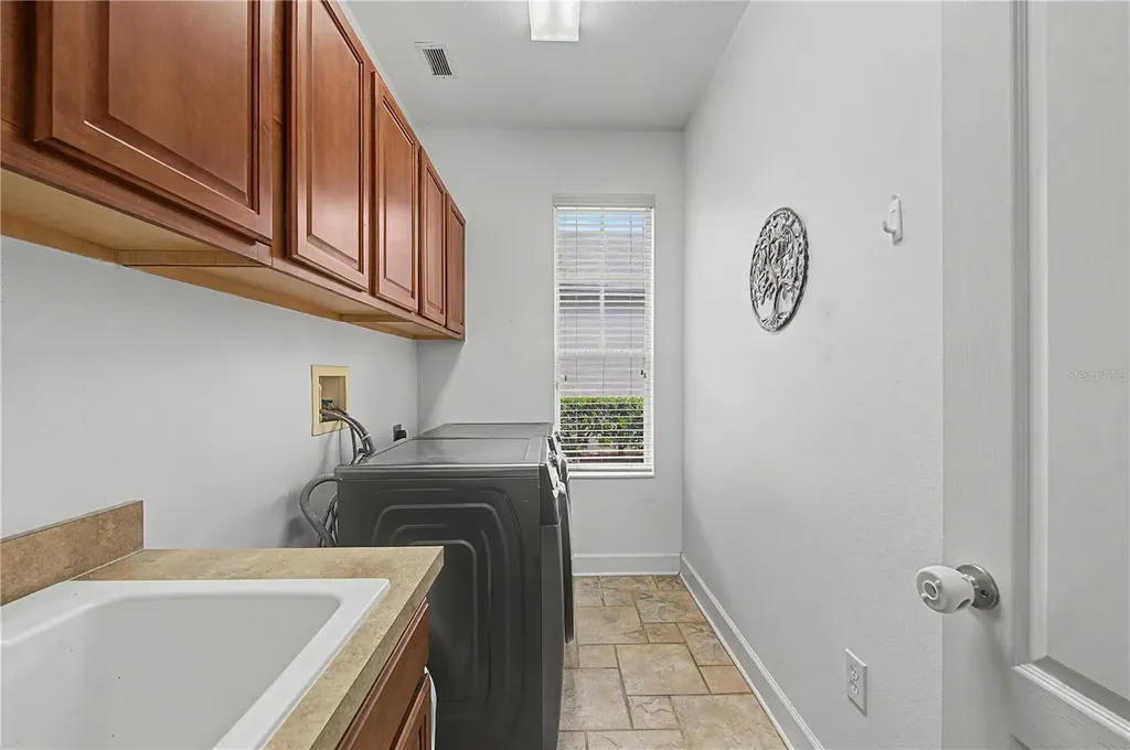 8137 Lagerfeld Drive Land O Lakes FL 34637