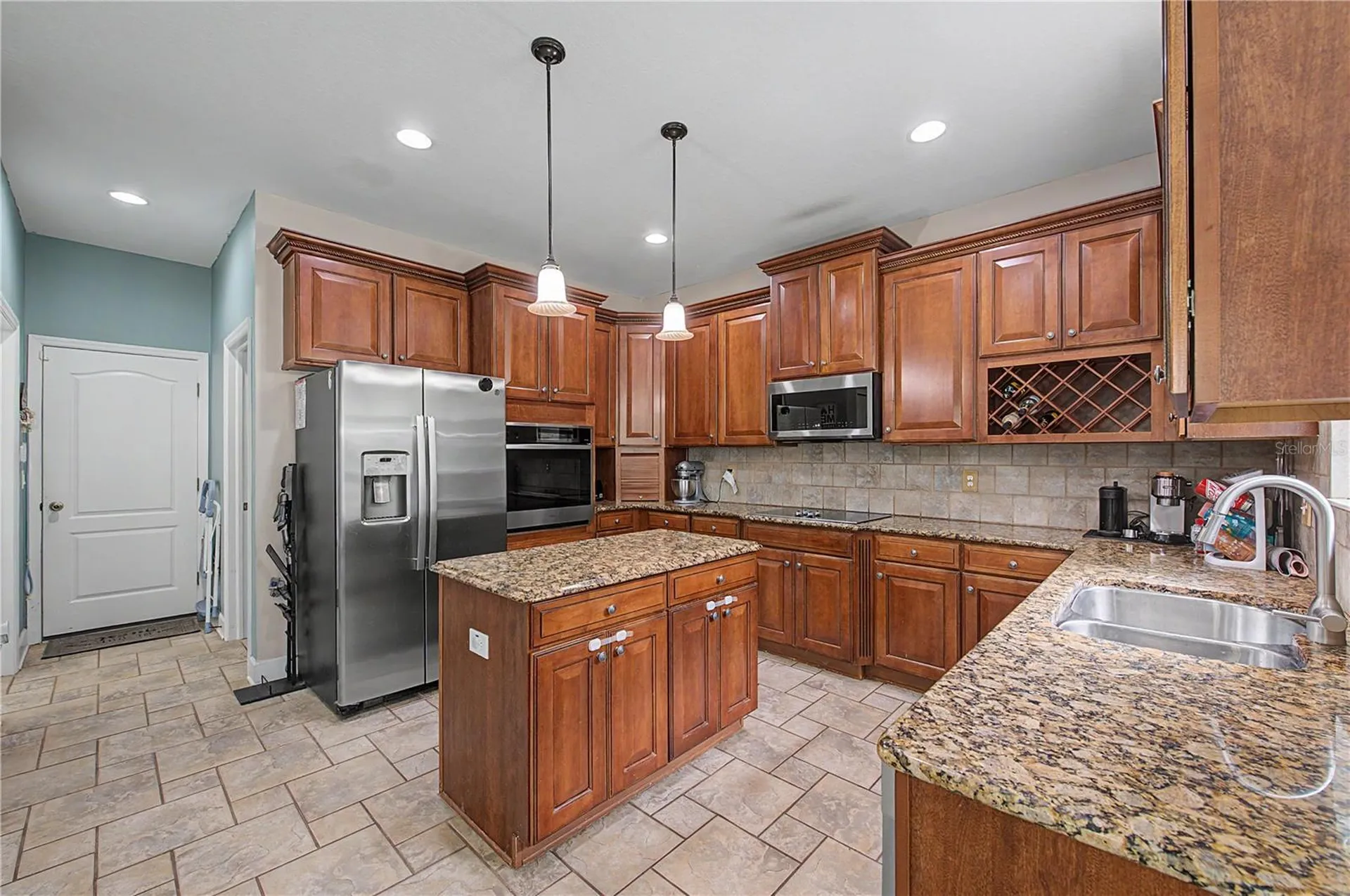 8137 Lagerfeld Drive Land O Lakes FL 34637