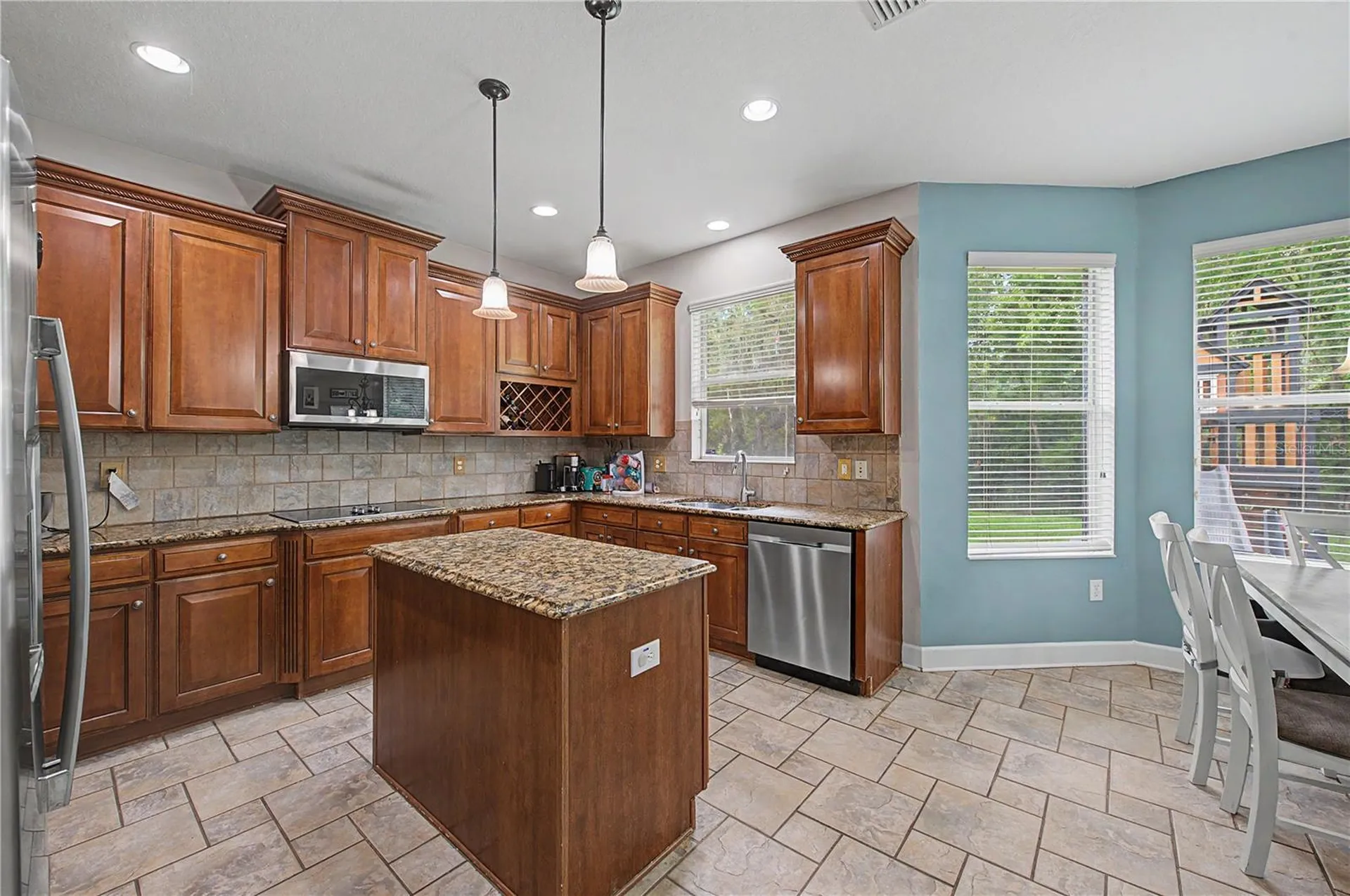 8137 Lagerfeld Drive Land O Lakes FL 34637