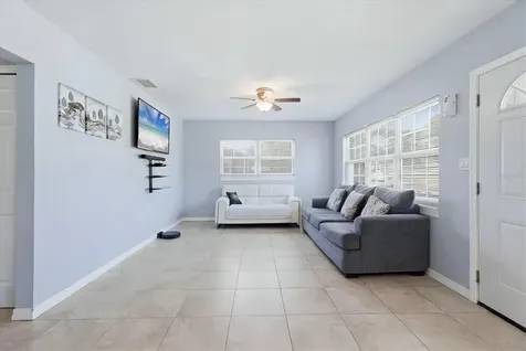 910 16th Avenue W Palmetto FL 34221
