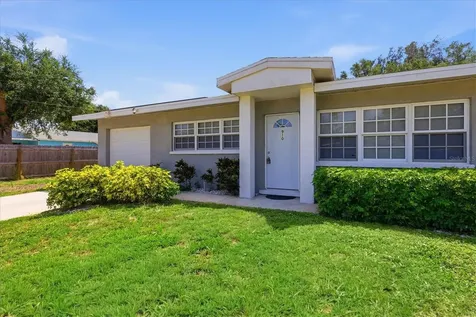 910 16th Avenue W Palmetto FL 34221