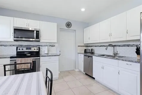 910 16th Avenue W Palmetto FL 34221