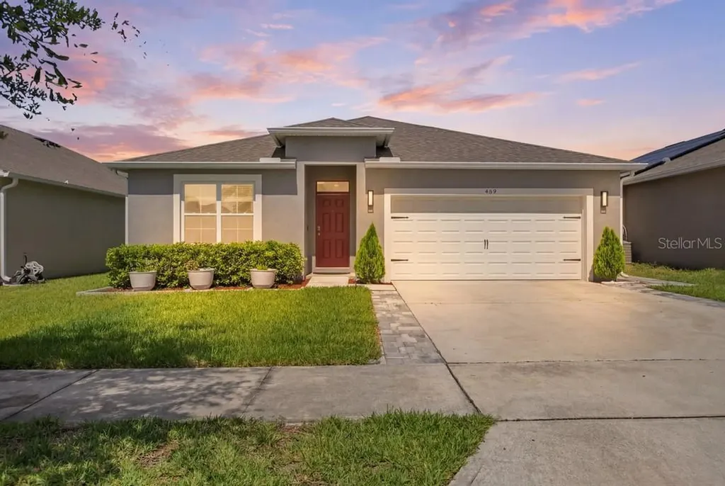 489 Lady Grace Place Deland FL 32724
