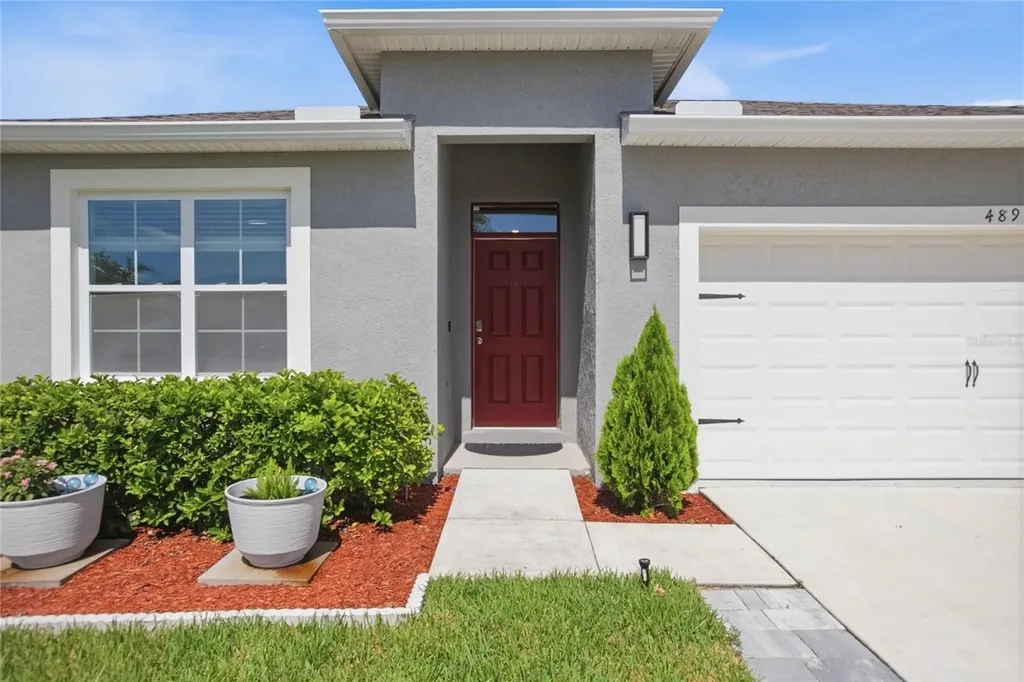 489 Lady Grace Place Deland FL 32724