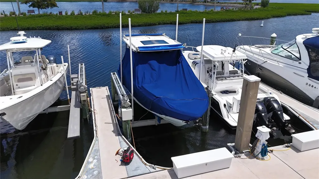 102 Riviera Dunes Way Palmetto FL 34221