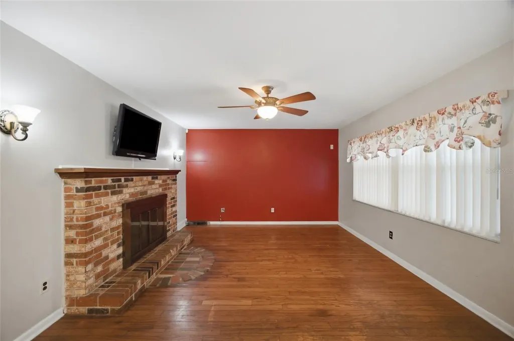 2969 Forest Circle Seffner FL 33584