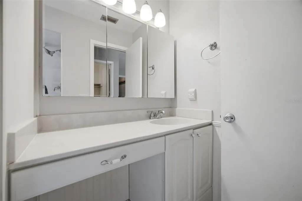 2969 Forest Circle Seffner FL 33584