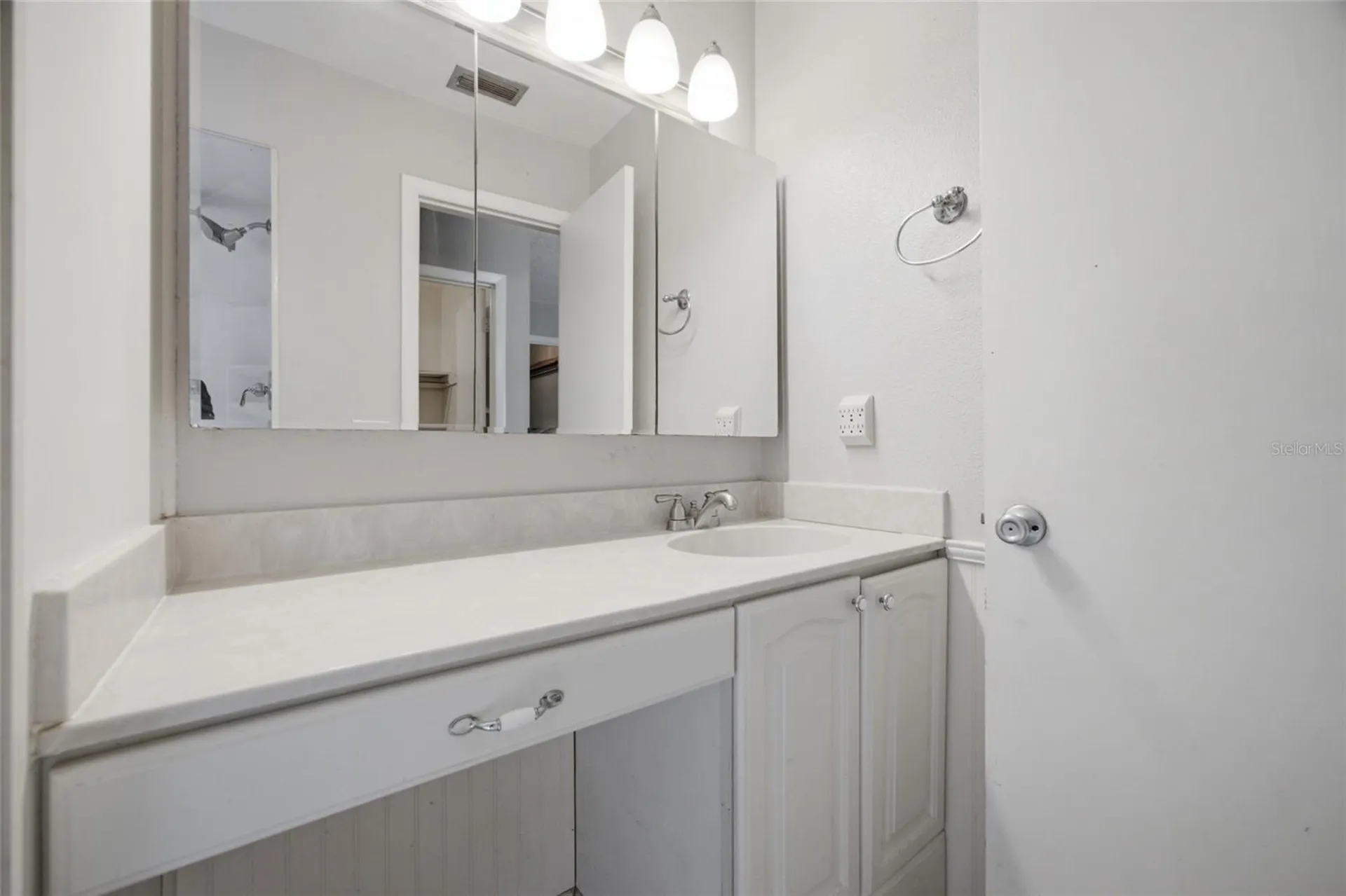 2969 Forest Circle Seffner FL 33584