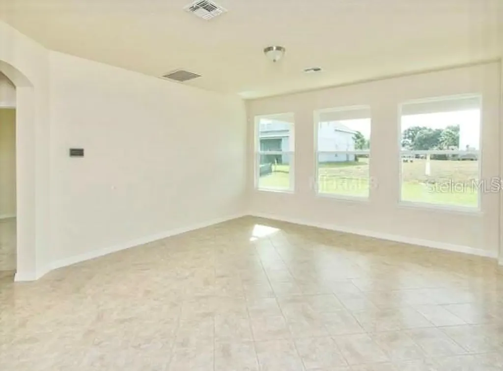 2103 Candlenut Circle Apopka FL 32712